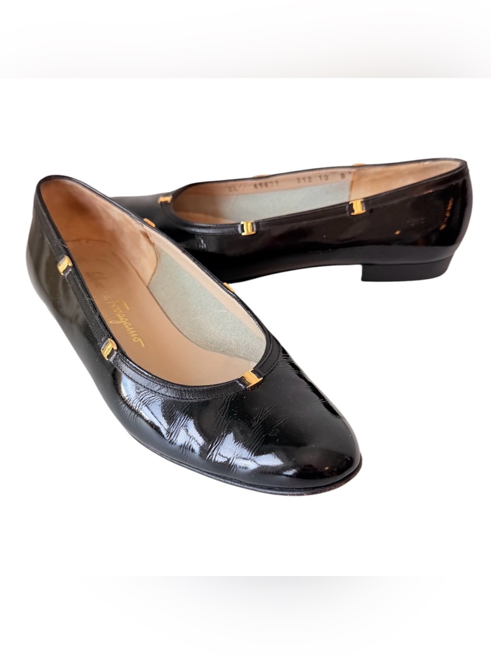 Salvatore Ferragamo Boutique Black Patent Leather Gold det Ballet Flats size 10
